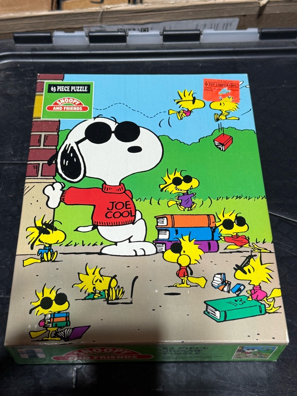 Snoopy "Joe Cool" 63-Piece jigsaw Puzzle 11.5x15 peanuts ages 4 to 8 new NOS